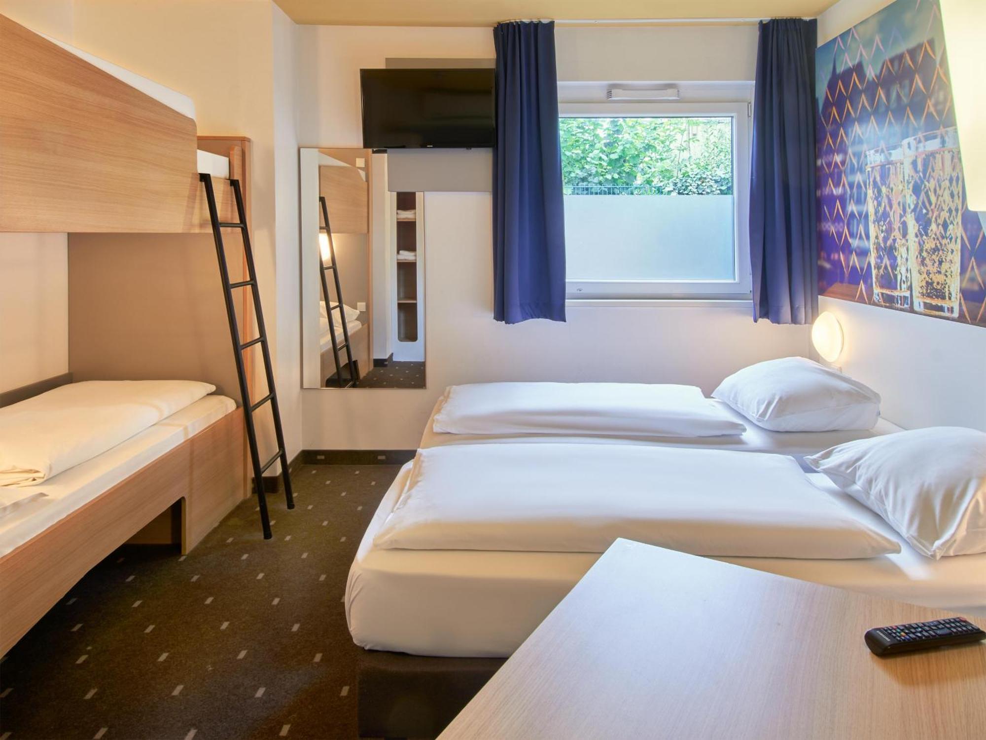 B&B Hotel Frankfurt-Nord Франкфурт на Майн Екстериор снимка