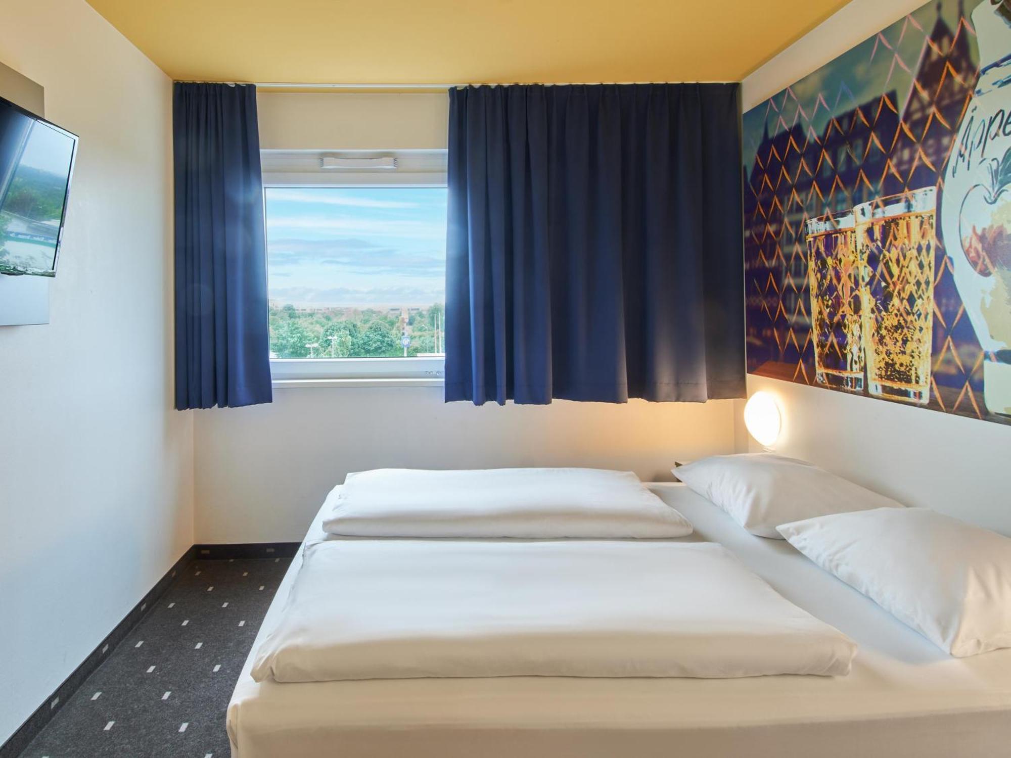 B&B Hotel Frankfurt-Nord Франкфурт на Майн Екстериор снимка