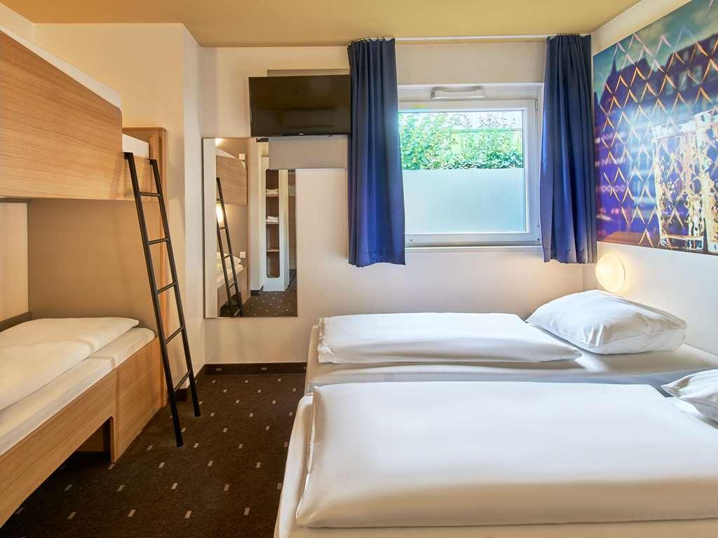 B&B Hotel Frankfurt-Nord Франкфурт на Майн Стая снимка