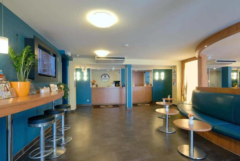 B&B Hotel Frankfurt-Nord Франкфурт на Майн Екстериор снимка